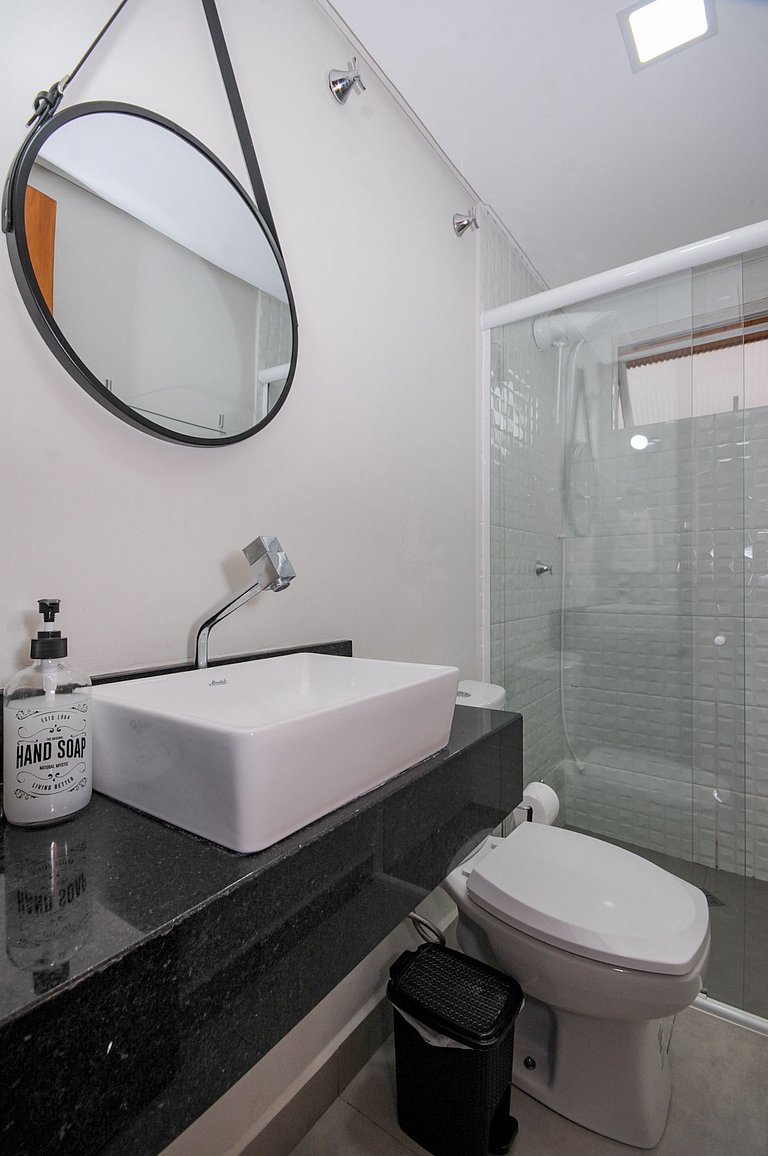 16 Hóspedes - Piscina água salgada e área Gourmet