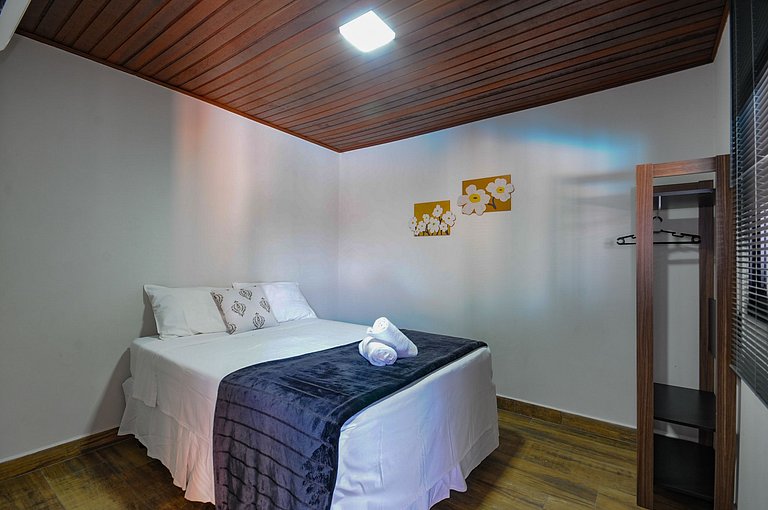 16 Hóspedes - Piscina água salgada e área Gourmet