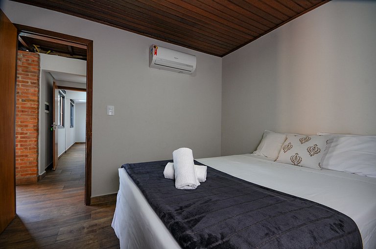 12 Hóspedes - Piscina água salgada e área Gourmet