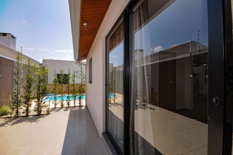 12 Hóspedes - Piscina água salgada e área Gourmet