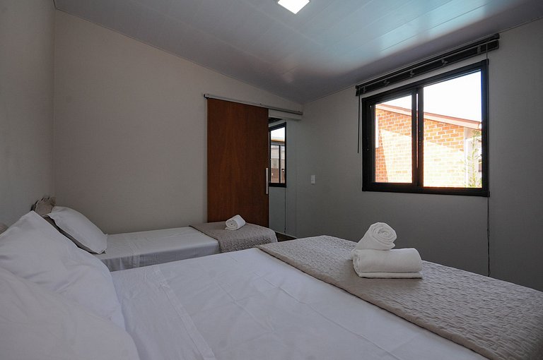 12 Hóspedes - Piscina água salgada e área Gourmet