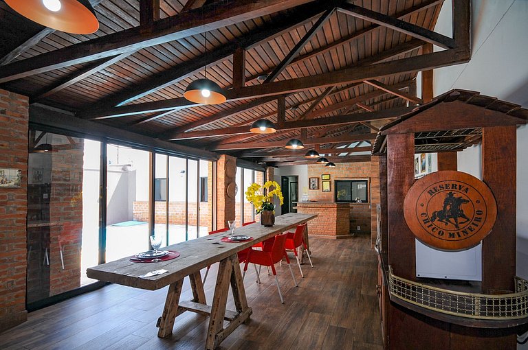 12 Hóspedes - Piscina água salgada e área Gourmet