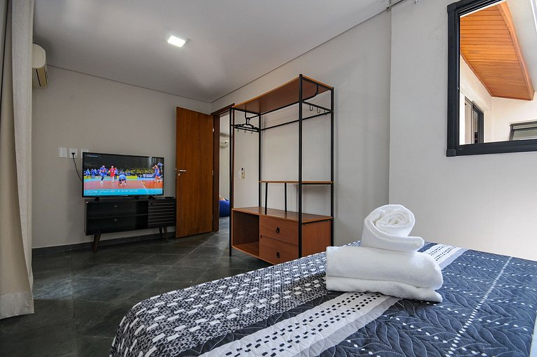 12 Hóspedes - Piscina água salgada e área Gourmet