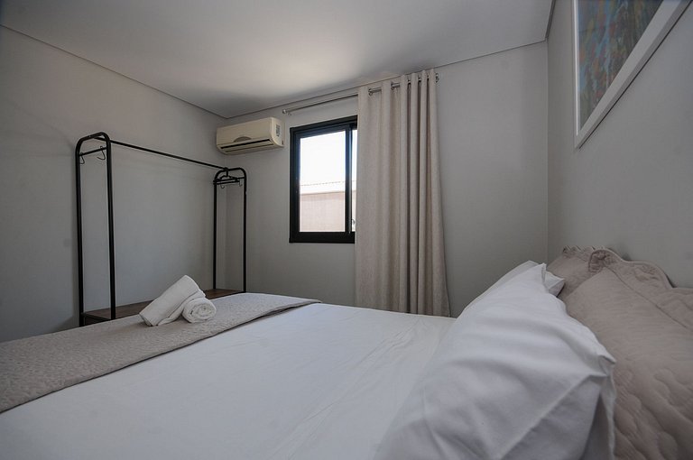 16 Hóspedes - Piscina água salgada e área Gourmet