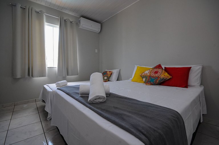 12 Hóspedes - Piscina água salgada - Área Gourmet