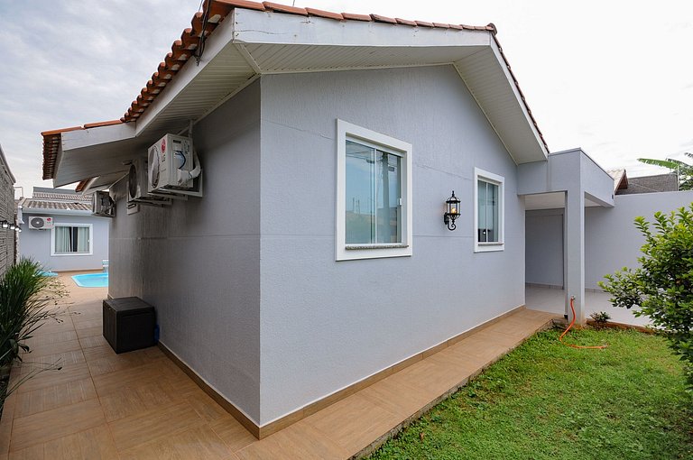 12 Hóspedes - Piscina água salgada - Área Gourmet