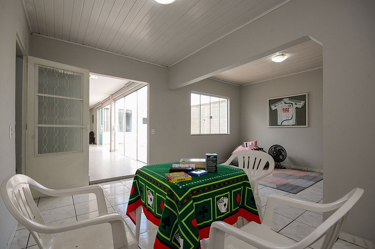 12 Hóspedes - Piscina água salgada - Área Gourmet