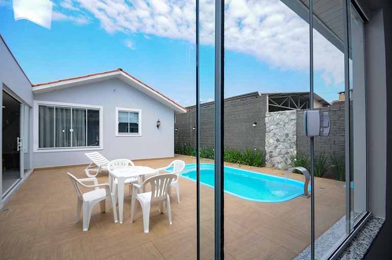 12 Hóspedes - Piscina água salgada - Área Gourmet