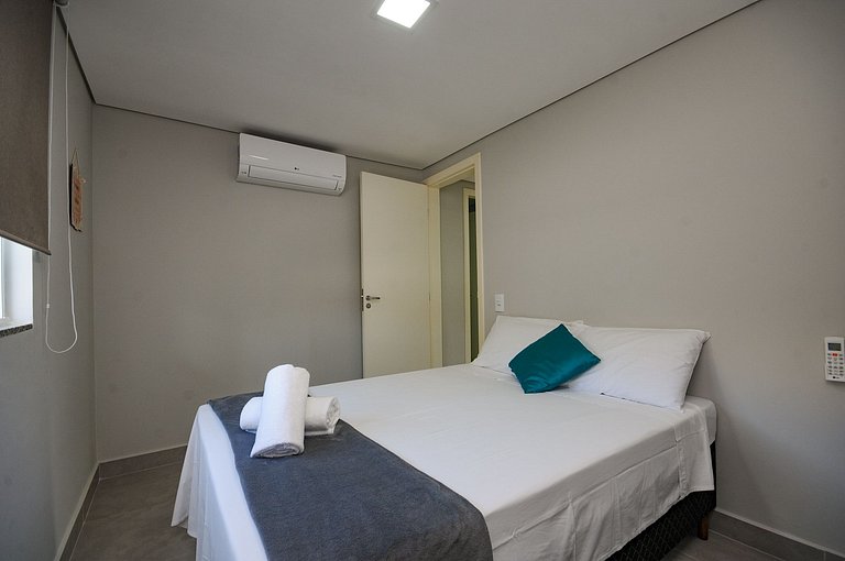 12 Hóspedes - Piscina água salgada - Área Gourmet