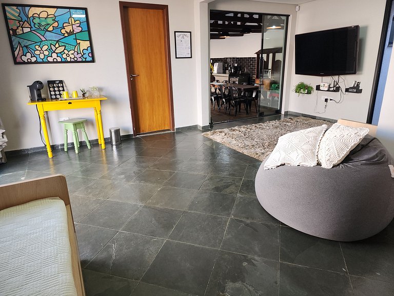 16 Hóspedes - Piscina água salgada e área Gourmet