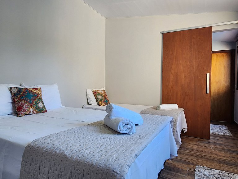 16 Hóspedes - Piscina água salgada e área Gourmet