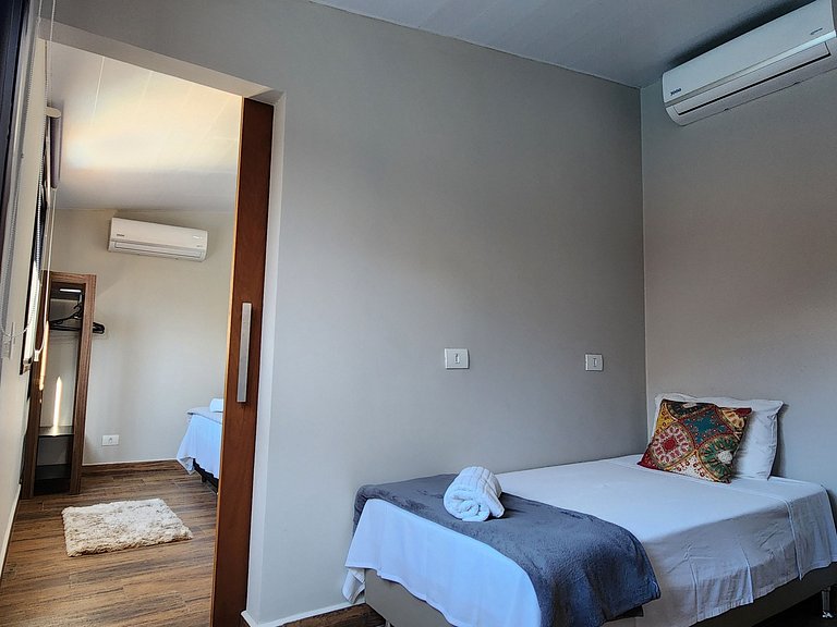 16 Hóspedes - Piscina água salgada e área Gourmet