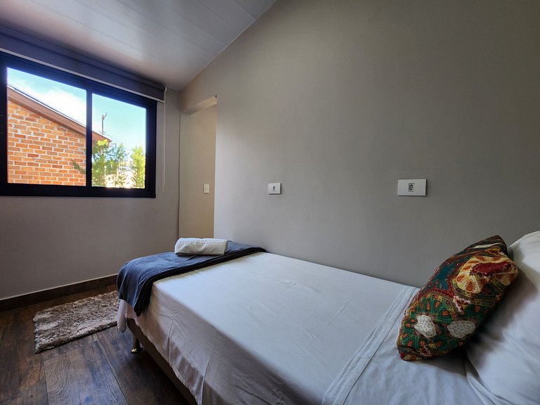 16 Hóspedes - Piscina água salgada e área Gourmet